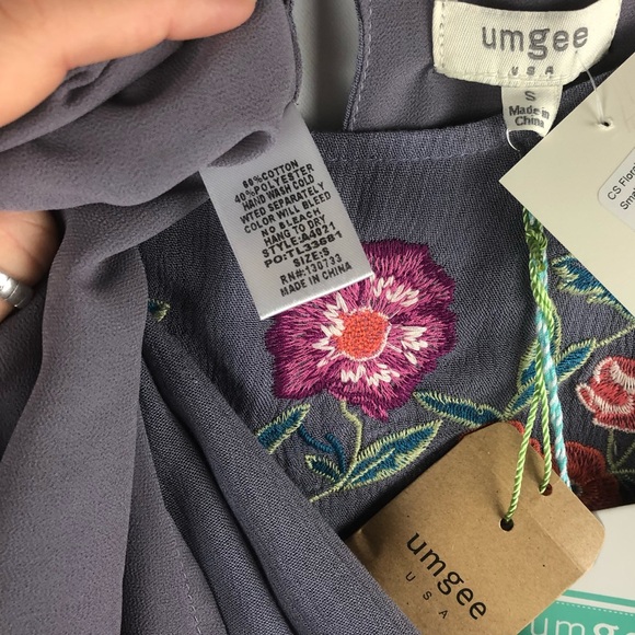 Umgee Floral Embroidered Angel Sleeve Mini Dress - Gray Size Small - Picture 9 of 9